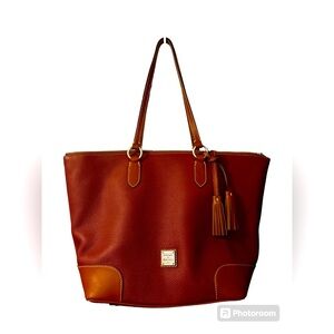 Dooney and Bourke pebbled leather laptop bag large tote red